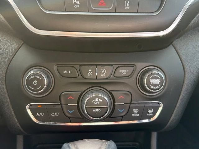 2022 Jeep Cherokee Latitude Lux