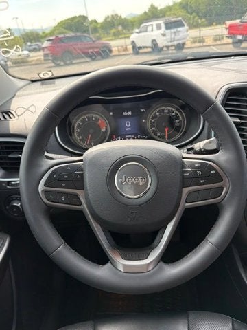 2022 Jeep Cherokee Latitude Lux