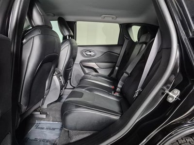 2022 Jeep Cherokee Latitude Lux