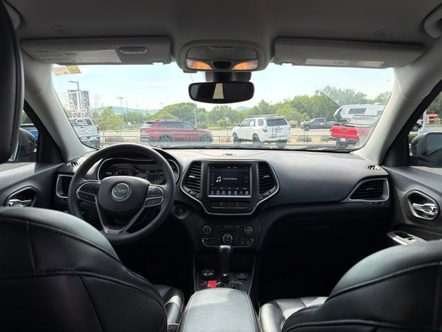 2022 Jeep Cherokee Latitude Lux