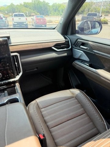 2026 GMC Acadia AWD Denali Ultimate