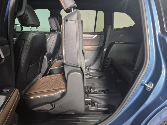 2026 GMC Acadia AWD Denali Ultimate