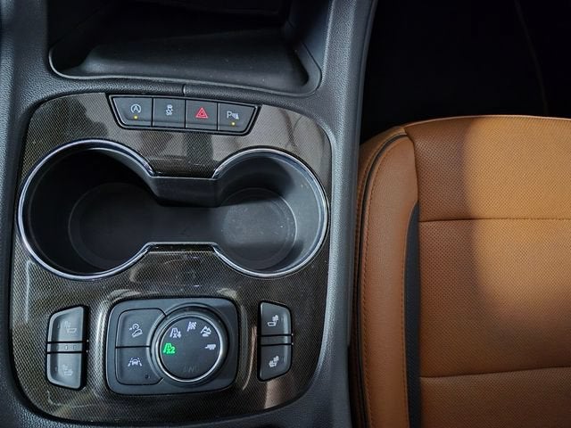 2020 GMC Acadia AT4