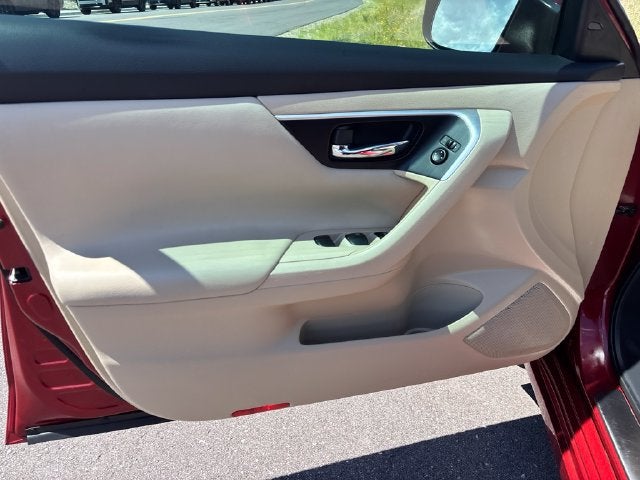 2016 Nissan Altima 2.5 SV