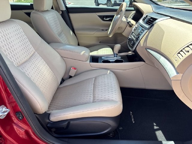 2016 Nissan Altima 2.5 SV