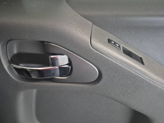 2018 Nissan Frontier SV V6
