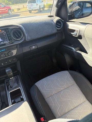 2022 Toyota Tacoma 4WD TRD Off Road