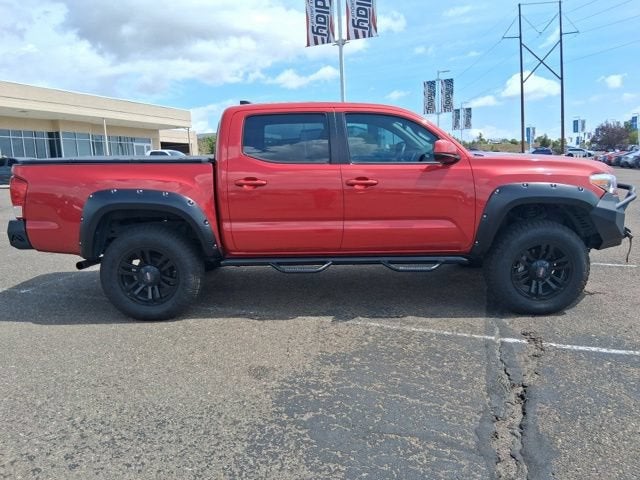 2016 Toyota Tacoma SR
