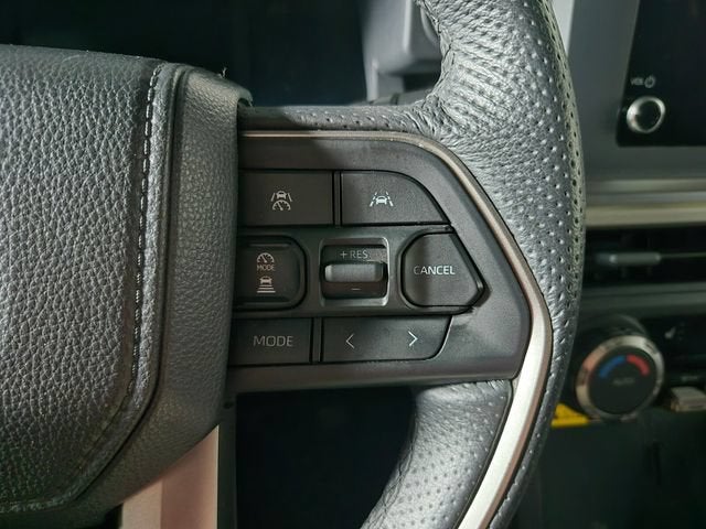 2025 Toyota Tacoma 4WD SR5