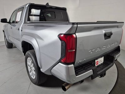 2025 Toyota Tacoma 4WD SR5