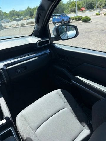 2025 Toyota Tacoma 4WD SR5
