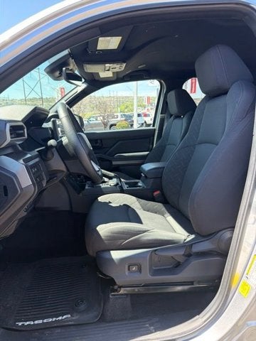 2025 Toyota Tacoma 4WD SR5