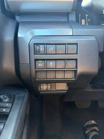 2025 Toyota Tacoma 4WD SR5