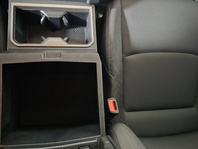 2025 Toyota Tacoma 4WD SR5