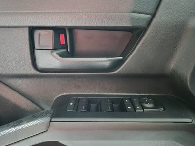 2025 Toyota Tacoma 4WD SR5