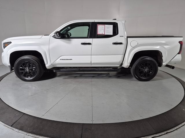 2025 Toyota Tacoma 4WD SR5