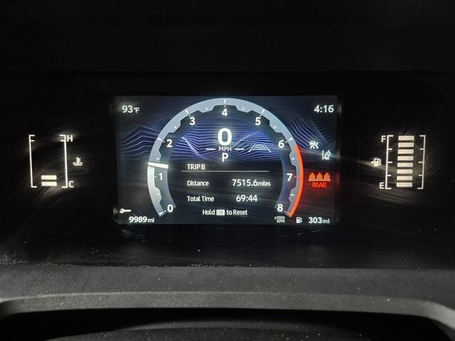 2025 Toyota Tacoma 4WD SR5