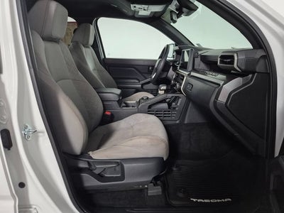 2025 Toyota Tacoma 4WD SR5