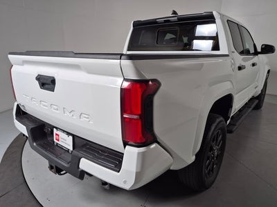 2025 Toyota Tacoma 4WD SR5