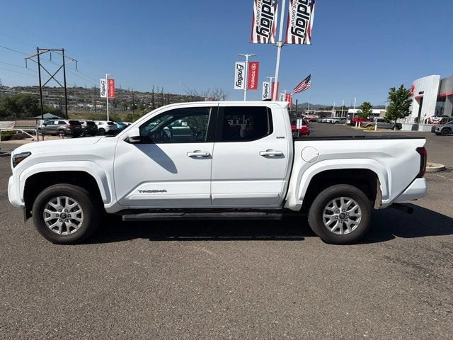 2025 Toyota Tacoma SR5 - Photo 6