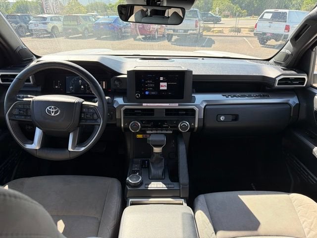 2025 Toyota Tacoma SR5 - Photo 9