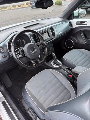 2016 Volkswagen Beetle Convertible 1.8T Denim