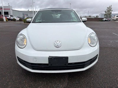 2016 Volkswagen Beetle Convertible 1.8T Denim