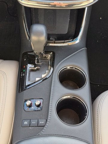 2018 Toyota Avalon Hybrid Limited