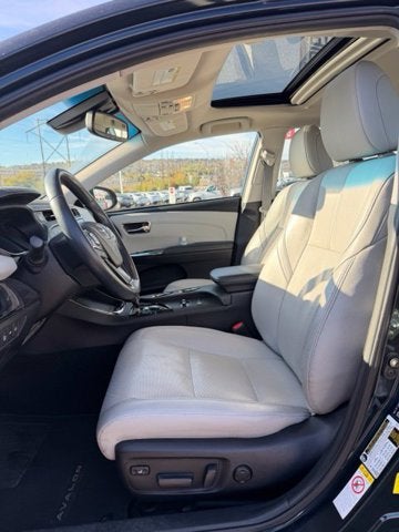 2018 Toyota Avalon Hybrid Limited
