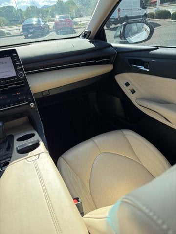 2020 Toyota Avalon Hybrid Limited