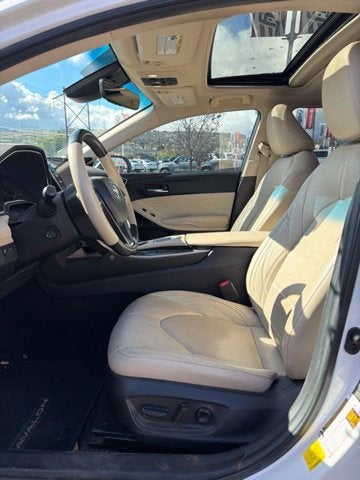 2020 Toyota Avalon Hybrid Limited