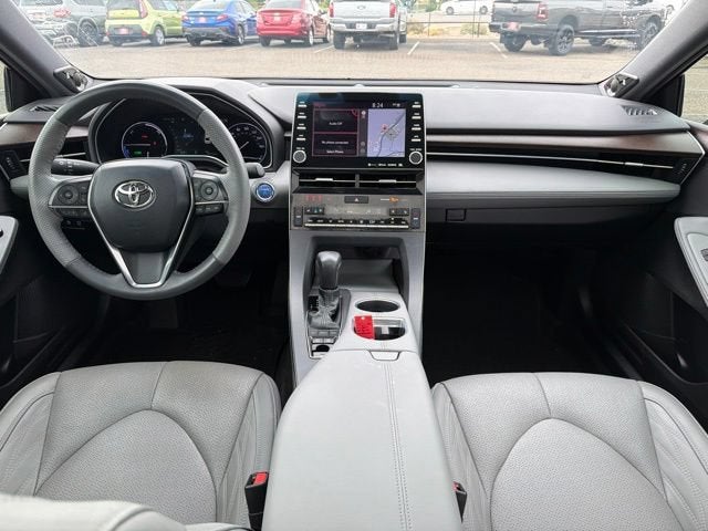 2022 Toyota Avalon Hybrid Limited