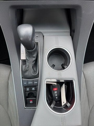 2022 Toyota Avalon Hybrid Limited