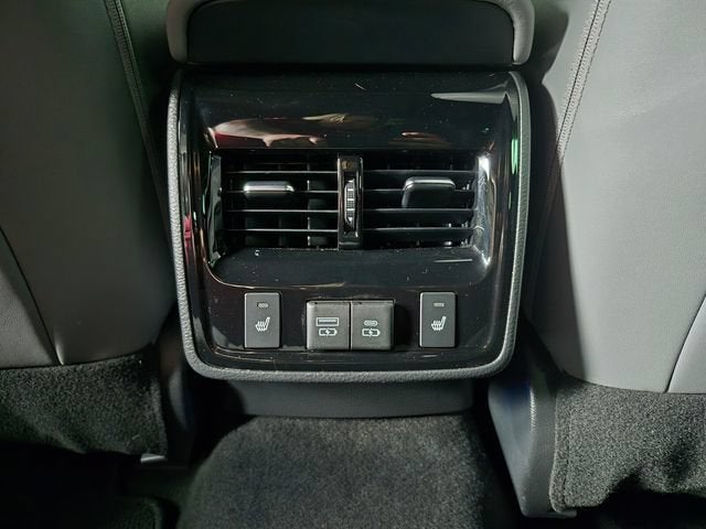 2022 Toyota Avalon Hybrid Limited