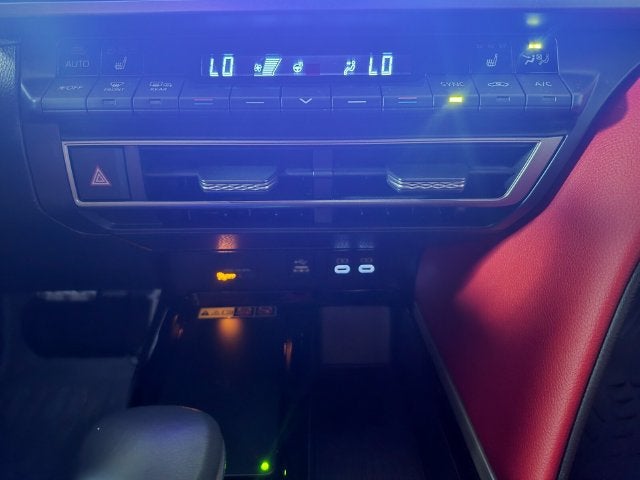 2026 Toyota Camry XSE - Photo 26