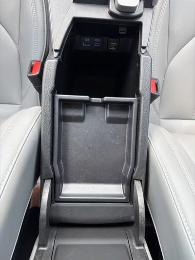 2022 Toyota Avalon Hybrid XLE