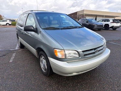 1998 Toyota Sienna XLE