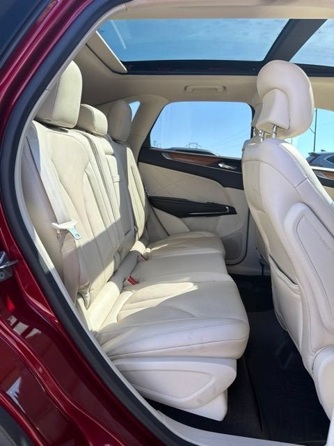 2015 Lincoln MKC Base