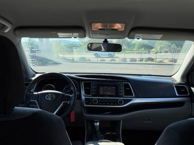 2014 Toyota Highlander LE Plus