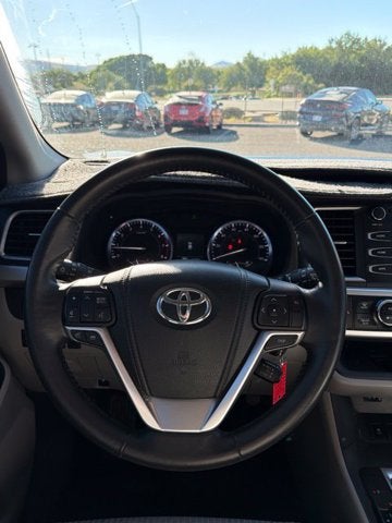 2015 Toyota Highlander LE Plus