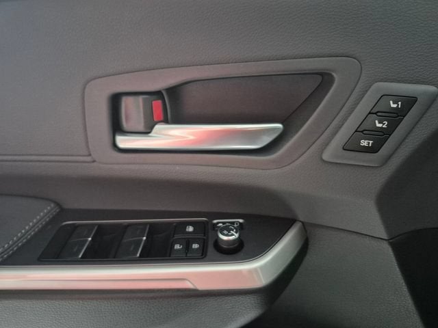 2023 Toyota Sienna XSE 25th Anniversary