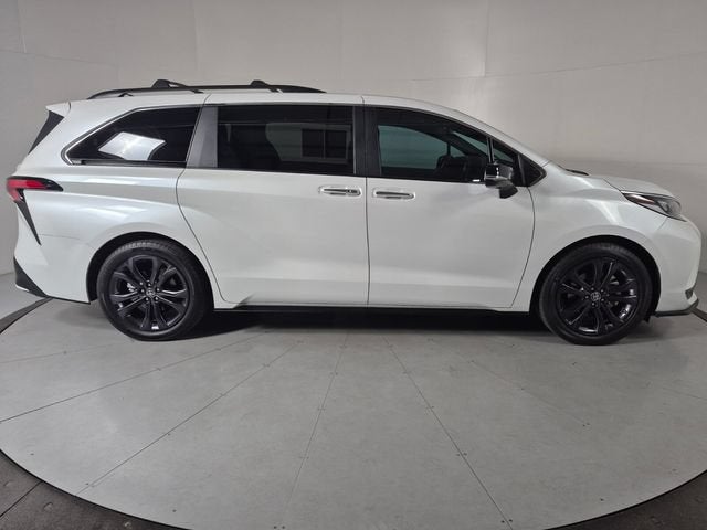 2023 Toyota Sienna XSE 25th Anniversary