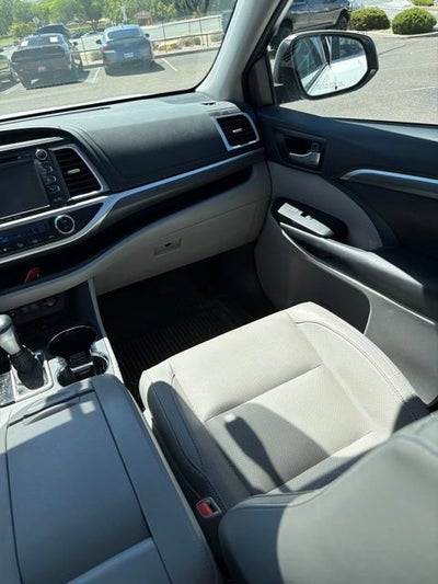 2017 Toyota Highlander Hybrid Limited Platinum