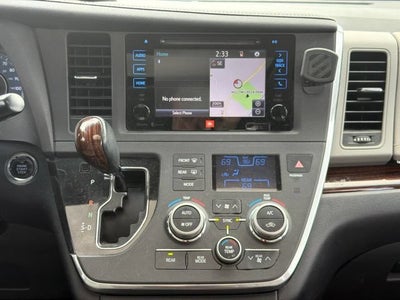 2015 Toyota Sienna Ltd