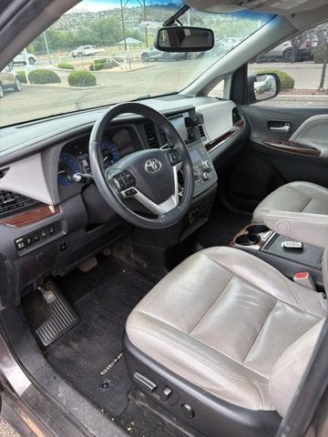 2015 Toyota Sienna Ltd