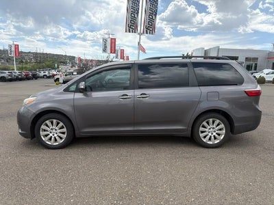 2015 Toyota Sienna Ltd