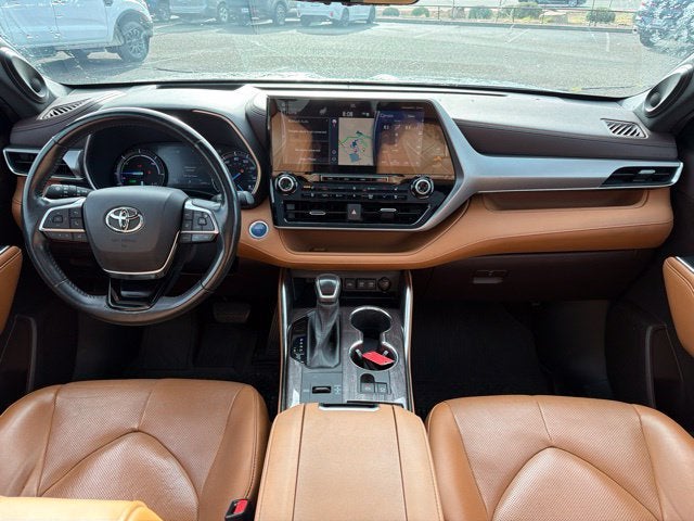 2020 Toyota Highlander Hybrid Platinum