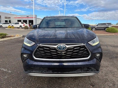2020 Toyota Highlander Hybrid Platinum