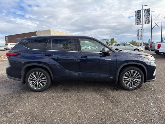 2020 Toyota Highlander Hybrid Platinum
