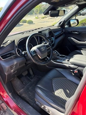 2021 Toyota Highlander XSE